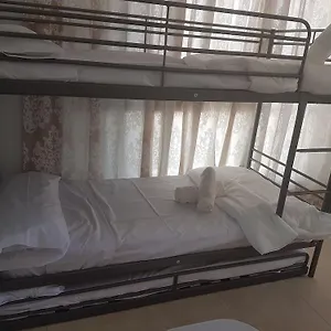 Hotel Residencia Universitaria Alboran, Málaga