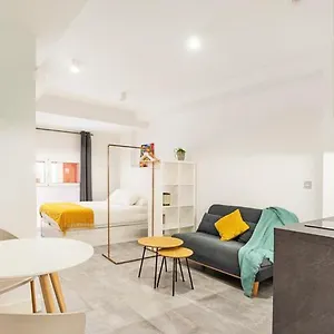 Apartahotel Loftinmalaga, Málaga
