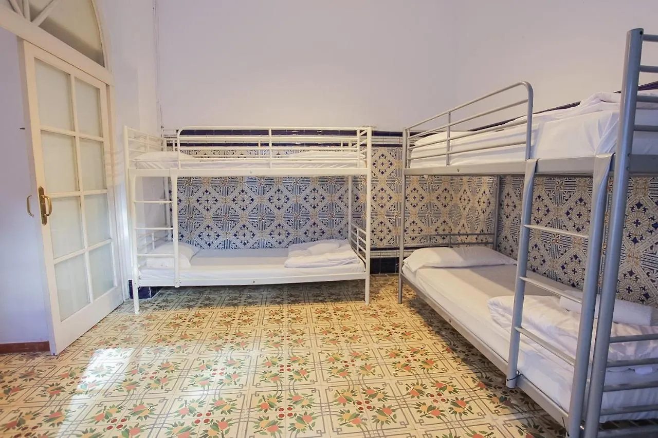 Bbtk Bed And Bike Hotel Malaga Guest house